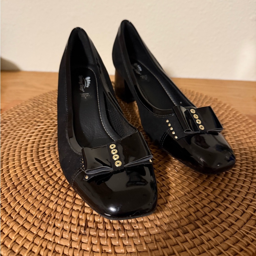 Spring Step Black Bow Block-Heel Pumps